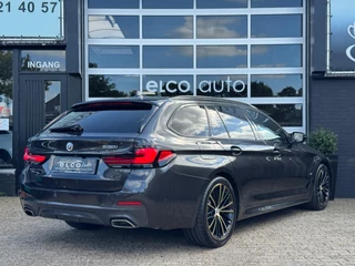 BMW 5-serie Touring 530i M-Sport / Pano / ACC / Luchtvering / 13
