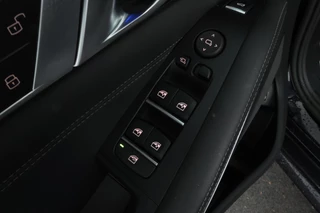 BMW X5 xDrive45e High Executive  Individual Leder, Apple carplay, Head up, Trekhaak / 21