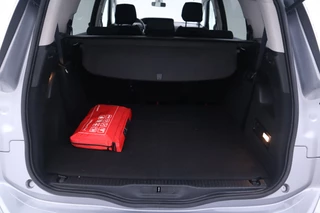 Citroën Grand C4 Picasso 1.2 PureTech Business  7 Persoons, Navgiatie, Camera ,Climate, / 15