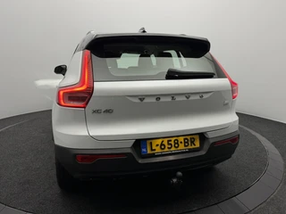 Volvo XC40 1.5 T4 Recharge R-Design Expression | Trekhaak | Leer | Stoel/Stuurverwarming | Camera / 28