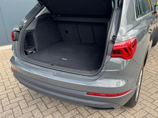 Audi Q3 45 TFSI* AUTOMAAT* Parkeercamera* Xenon/led * Navigatiesysteem * / 11