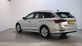 Škoda Octavia Combi 1.0 TSI 110pk Ambition Navigatie Parkeersensoren App-Connect DAB+ / 7