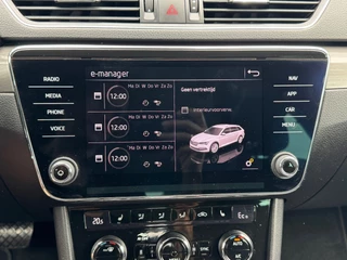 Skoda Superb Combi 1.4 TSI iV Style * AUTOMAAT * Trekhaak * Navigatiesysteem * Elektr. Kofferklep * / 16