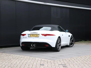 Jaguar F-TYPE 3.0 V6 Convertible / 6