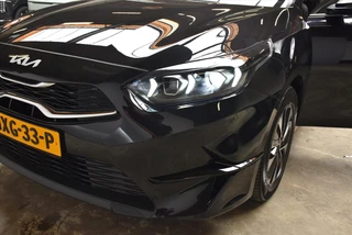 Kia Ceed 1.0 T-GDi 100pk Design Edition / 34