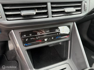 Volkswagen Polo 1.0 TSI / Luxe / Navi / Camera / Carplay / 23