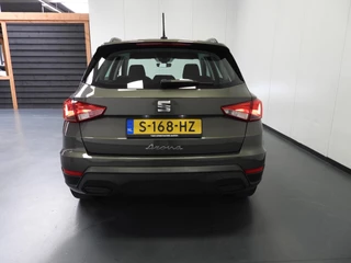 SEAT Arona 1.0 TSI Style NAVI/CLIMA/CRUISE/LED/17"LMV! / 31