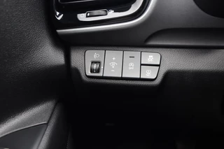 Kia Stonic 1.0 T-GDi MHEV DynamicPlusLine|Camera|Navi|Cruise control|Elek. Ramen| / 23