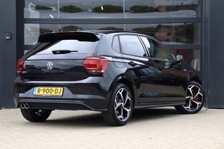 Volkswagen Polo 2.0 TSI GTI | Apple Carplay | Cruise | Stoelverwarming | Clima | Sensoren | Lm Velgen | / 17