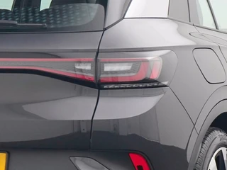 Volkswagen ID.4 Life 77 kWh | 20" | Trekhaak | Warmtepomp / 45