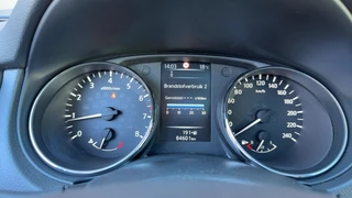Nissan QASHQAI 1.2 N-Connecta Panoramadak Nieuwe Banden Trekhaak / 9
