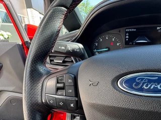 Ford Fiesta 1.0 Ecoboost ST-Line Panoramadak Carplay Winterpakket Led Navigatie / 25