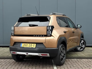 Fiat Grande Panda 1.2 Hybrid La Prima | Apple-Android | Navigatie | Parkeercamera / 4