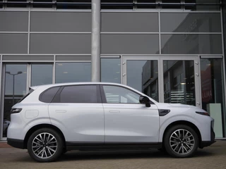 Leapmotor B10 Design ProMax 67.1 kWh | Wltp 434km | 750kg trekgewicht | Stoel en stuur verwarming | 360 graden camera | Lederen bekleding | Panoramadak | Led | Regensensor | Sfeerverlichting | Elektrisch verstelbare voorstoelen / 7