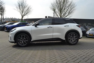 Lexus LBX 1.5 Cool 2WD ELEK-STOEL STOELVERWARMING KEYLESS ELEK-KOFFERKLEP BLIND-SPOT / 8