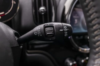 MINI Countryman Mini 1.5 Cooper S E ALL4 Chili  | SOH 99% | Pano | Head-up / 39