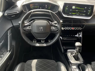 Peugeot 208 PureTech 100 GT  | Panoramadak | Keyless | Adaptive Cruise Control | Stoelverwarming | / 11