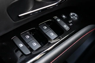 Hyundai Tucson 1.6 T-GDI PHEV N Line 265PK 4WD Trekhaak | Carplay | Winterpakket / 28
