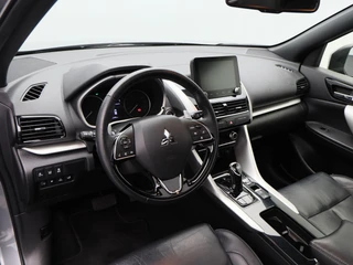 Mitsubishi Eclipse Cross 2.4 PHEV Prestige | Stoelverwarming | Camera | Panoramadak | Climatronic | Navigatie | CarPlay | 19 inch | 86.363 Km !! / 4