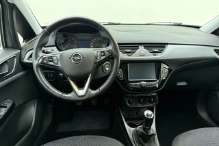 Opel Corsa 1.4 16v 90pk 5drs Favourite | Navigatie | Airco | Cruise control | Lichtmetalen velgen | Parkeersensoren | Dealeronderhouden / 17