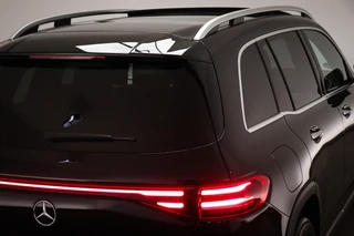 Mercedes-Benz EQB 250+ Electric Art 71 kWh | 7 PERSOONS | PANORAMADAK | DAB | APPLE | CAMERA / 28