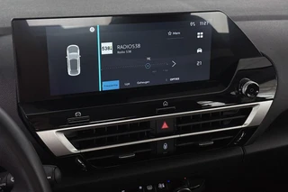 Citroen Ë-C4 X Feel 50 kWh Climate Control Apple CarPlay 18" / 17