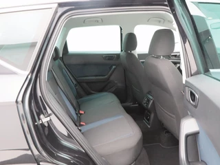 SEAT Ateca 1.5 TSi 150 Pk Automaat Style Business | Full LED | Stoelverwarming | Camera | Navigatie | Cruise Control | 17 Inch | 119.068 Km !! / 35