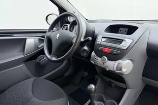 Peugeot 107 1.0-12V XS / 6