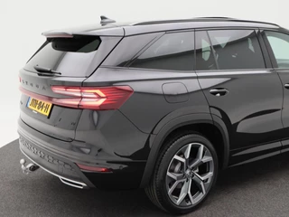 Škoda Kodiaq 1.5 TSi 204 Pk PHEV Sportline Business | Stoelverwarming | Trekhaak | 360 Camera | Panoramadak | Canton Audio | 20 Inch | 13.908 Km !! / 15