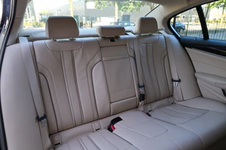 BMW 5 Serie 540i xDrive High Executive  | NAP! | DEALER.OND | SCHUIF/KANTEL | STOELVERWARMING | CAMERA | / 56