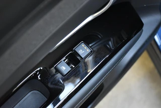 HYUNDAI Tucson 1.6 T-GDi Plug In Hybride Premium Sky I Schuifdak | Navi | 360 Camera | Electr stoelverst. | PDC . / 17