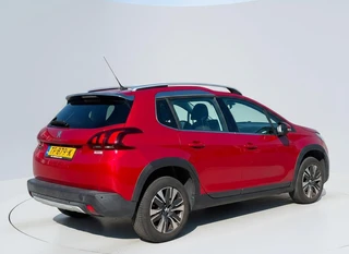 Peugeot 2008 1.2 PureTech Allure automaat / 5