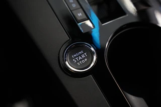 Lancia Ypsilon 1.2 Turbo Hybrid LX  Cruise/Climate PDC NAP 17''LM / 15