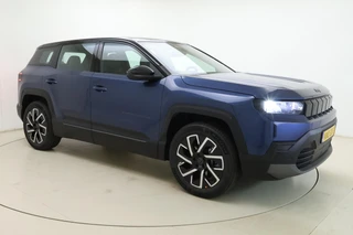 Jeep Compass Altitude 74 kWh | DEMO | 8 Jaar Speciale Garantie | Navigatie | Adapt. Cruise control | Climate control | Stoel- en stuurverwarming | Keyless | Zwart dak | 19" Lichtmetalen velgen / 9