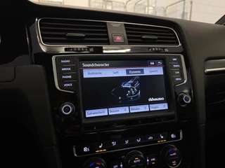 Volkswagen Golf 2.0 TSI GTI Clubsport / 265-360PK / NAP = UNIEK !! / NWE TURBO / PANO / DYNAUDIO / CAMERA / CARPLAY / 19 INCH ! / 13