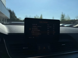 Audi Q5 50 TFSI e QUATTRO Hybride Pro Line 252PK Camera NAVI 20 Inch LM Velgen / 34