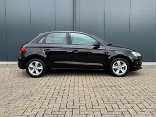 Audi A1 Sportback 1.0 TFSI Pro Line * Stoelverwarming * Led * Lichtmetalen Velgen / 2