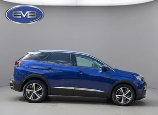 Peugeot 3008 1.2 PureTech AUTOMAAT Allure, achteruitrijcamera, luxe uitvoering, navigatie, cruise controle / 18