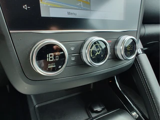 Renault Kadjar 1.3 TCe INTENS  Stoelverwarming | Dodehoeksensoren | Trekhaak / 17