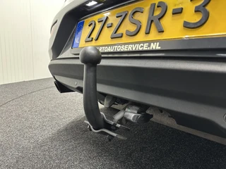 Volvo V40 1.6 T3 Summum  PANO LEER CAMERA NAVIGATIE ECC CRUISE LM. / 12