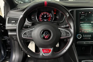 Renault Mégane 1.8 RS 280pk | HANDBAK | LED | 18" LMV | 4WS | / 15