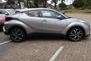 Toyota C-HR 1.8 Hybrid Business Plus ALL SEASONS STOEL/STUURVERW KEYLESS PARK-SENSOREN BLIND-SPOT LM-VELGEN DAB+ CAMERA / 34