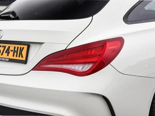 Mercedes-Benz CLA-klasse Shooting Brake 200 OrangeArt AMG Night Edition 156 PK | Panoramadak | Bi-xenon | Camera | Stoelverwarming | Navigatie | 18" / 42