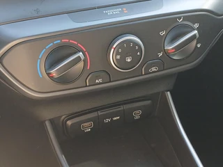 HYUNDAI I20 1.0 T-GDI MHEV Comfort / Cruisecontrol / Carplay / / 20