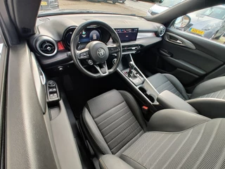 Alfa Romeo Tonale 1.5T HYBRID Ti AUTOMAAT  Matrix LED | Keyless | Adaptive Cruise / 15