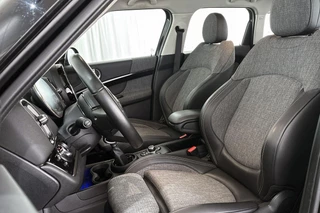 MINI Countryman 1.5 Cooper S E ALL4 Panoramadak Harman Kardon Head-Up Stoelverwarming / 7