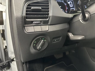 Skoda Fabia Combi 1.0 TSI Ambition AUTOMAAT TREKHAAK CARPLAY NAVI CRUISE ECC LM. / 19