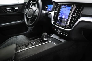Volvo V60 2.0 B3 Essential | PARK ASSIST PACK | CLIMA | DAB | APPLE | CAMERA / 4