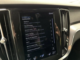 Volvo V60 2.0 B3 Momentum Advantage TREKHAAK CARPLAY NAVI ADAPTIEF CRUISE CAMERA. / 47