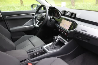 Audi Q3 Sportback 45 TFSI e S-Line  LED/MMI Plus/CarPlay/Dodehoek/Elek. klep/ACC/19" / 9